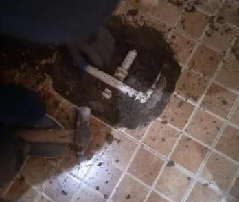 合阳卫生间漏水维修公司为您分享下卫生间渗水如何处理及注意事项